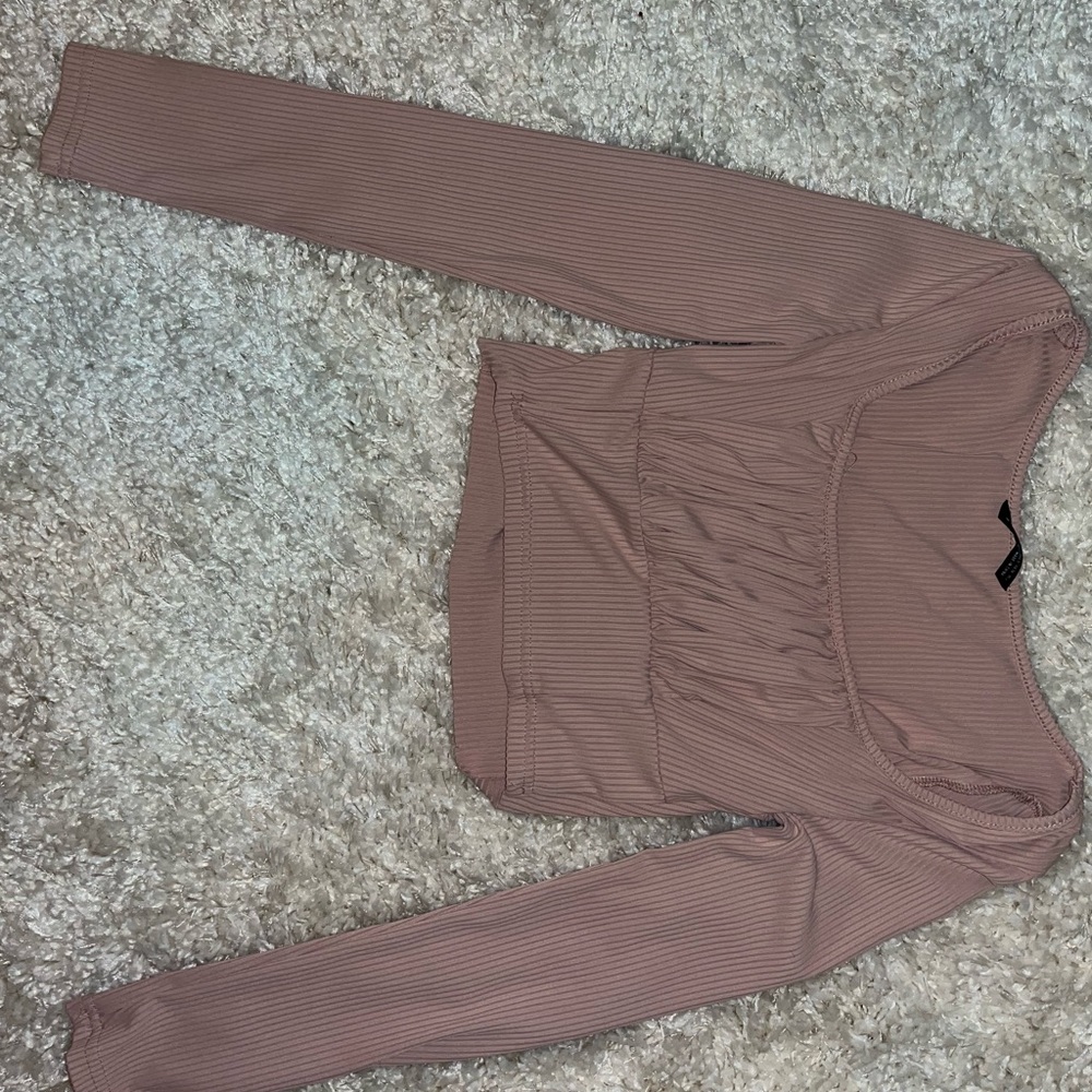 Blush pink long sleeve crop top
